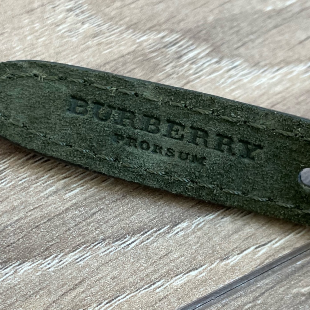 NWT Burberry Green Suede adjustable belt with Gold hardware. Comes with box - Picture 10 of 12